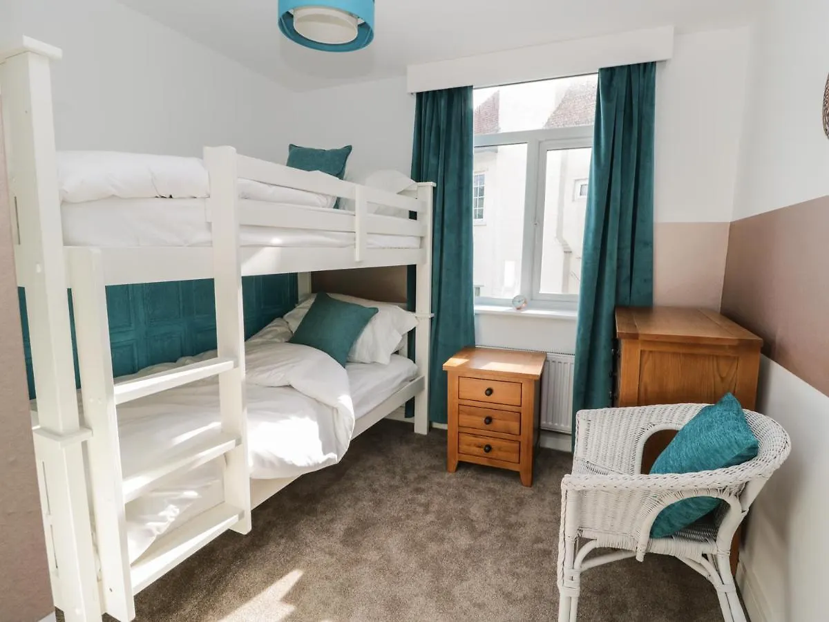 Manor Heath Apartment 3 Scarborough